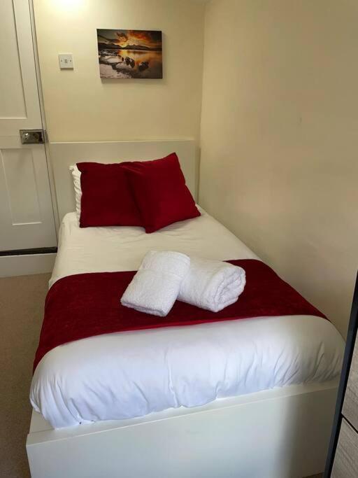 Charter House With Good Wifi Appartement Chatham  Buitenkant foto